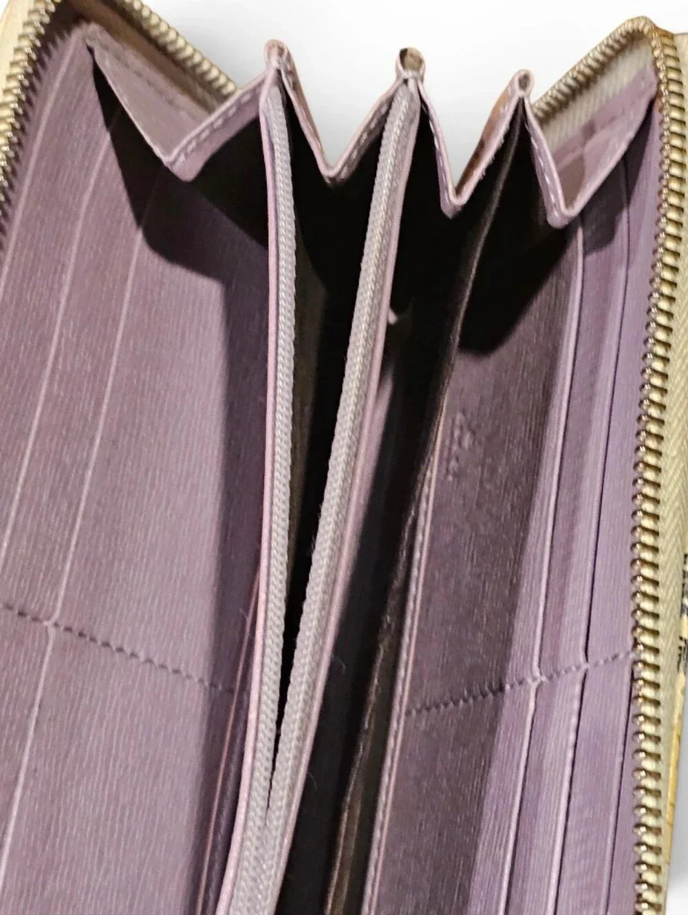 GUCCI Flora Garden Party Zip Continental Wallet - Picture 3 of 8